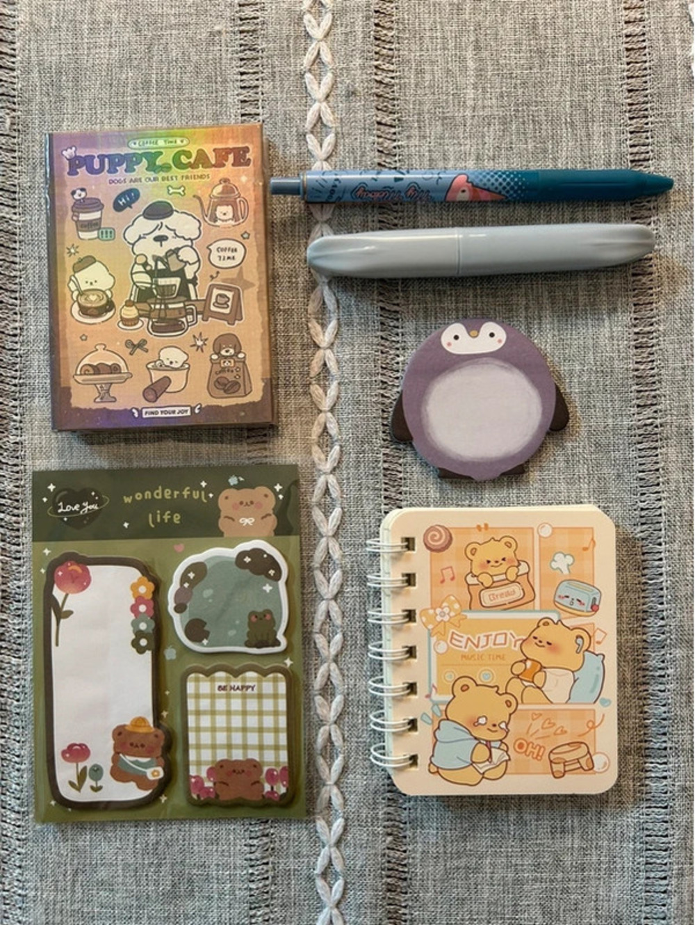 Stationary bundle